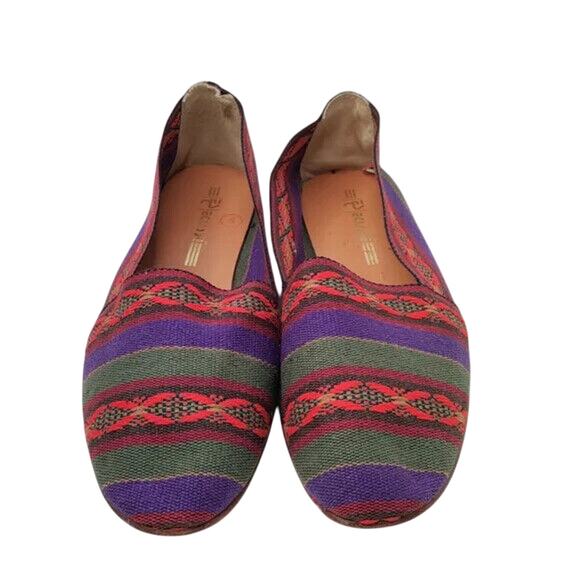 Multicolored Fabric Tapestry Flats - Picture 1 of 9
